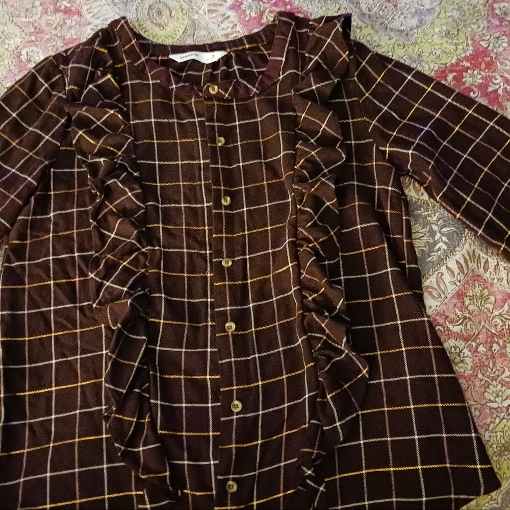 Woman's shirt